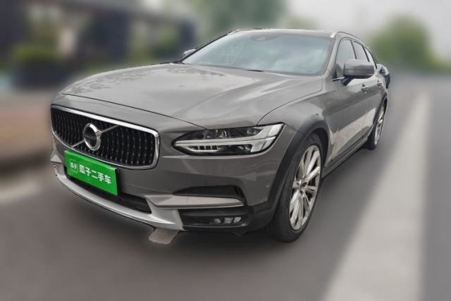 Used Volvo V90 2017 Cross Country T5 AWD Prestige Edition