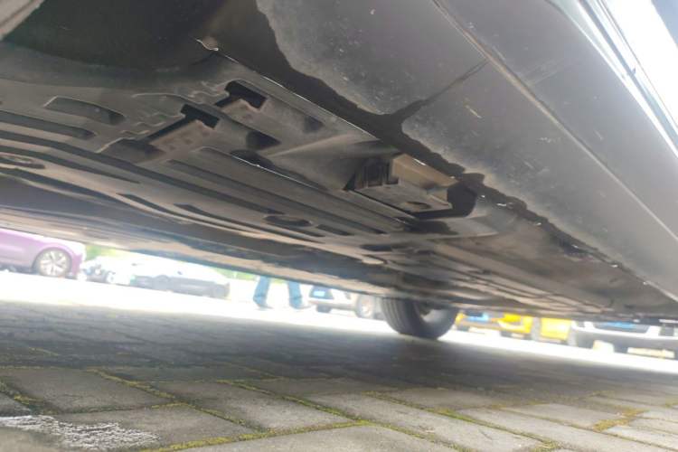 Used Volvo V90 2017 Cross Country T5 AWD Prestige Edition Chassis Rear Right