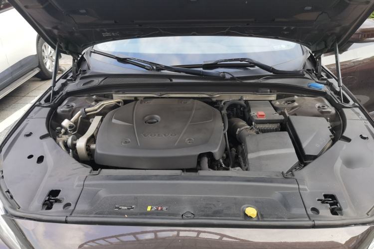 Used Volvo V90 2017 Cross Country T5 AWD Smart Range Edition Engine Bay