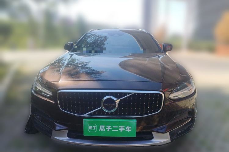 Used Volvo V90 2017 Cross Country T5 AWD Prestige Edition Exterior 1