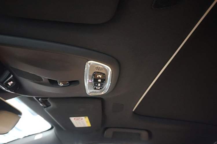 Used Volvo V90 2017 Cross Country T5 AWD Prestige Edition Headliner