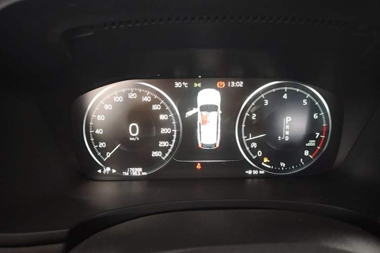 Used Volvo V90 2017 Cross Country T5 AWD Prestige Edition Instrument Cluster