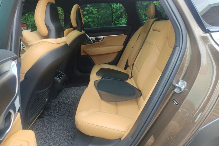 Used Volvo V90 2017 Cross Country T5 AWD Prestige Edition Left Rear Seat