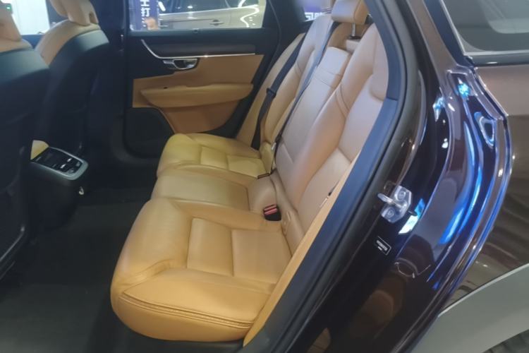 Used Volvo V90 2017 Cross Country T5 AWD Smart Range Edition Left Rear Seat