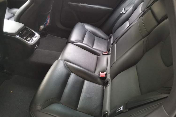 Used Volvo V90 2017 Cross Country T5 AWD Smart Range Edition Left Rear Seat