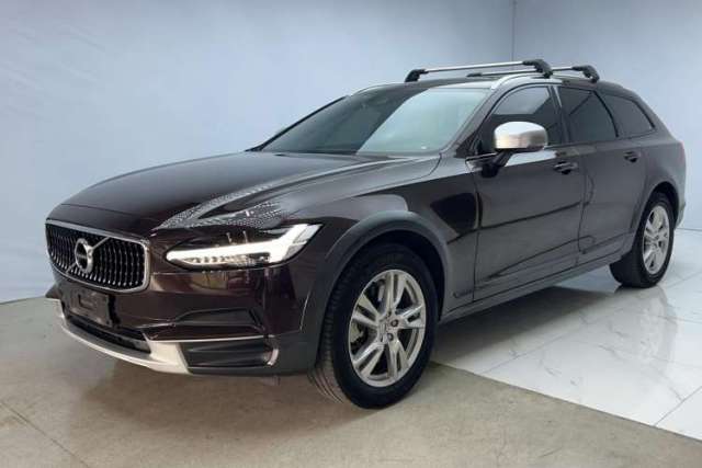 Used Volvo V90 2017 Cross Country T5 AWD Smart Range Edition