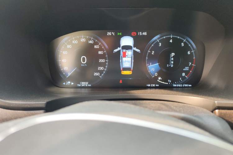 Used Volvo V90 2017 Cross Country T5 AWD Prestige Edition Odometer Close Up