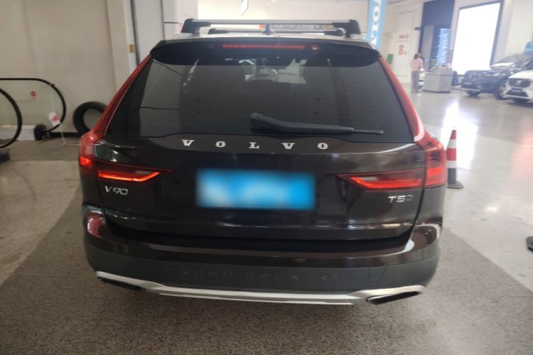 Used Volvo V90 2017 Cross Country T5 AWD Smart Range Edition Rear
