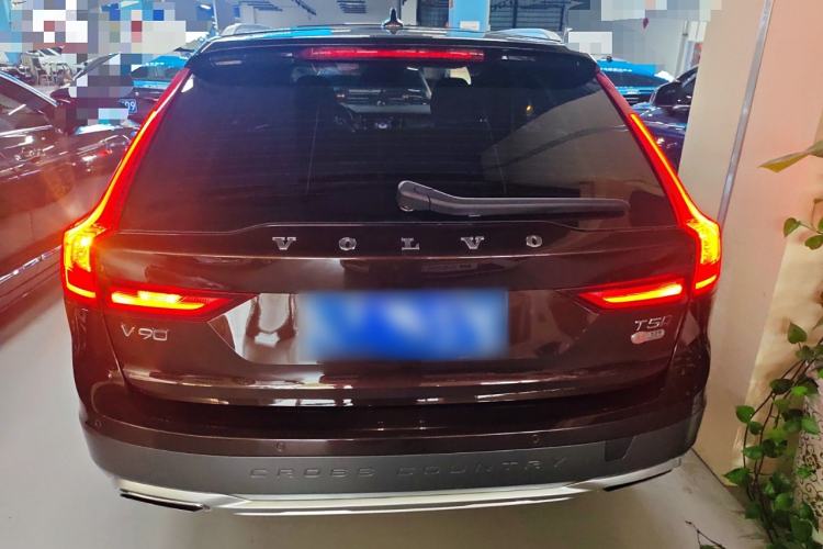 Used Volvo V90 2017 Cross Country T5 AWD Prestige Edition Rear