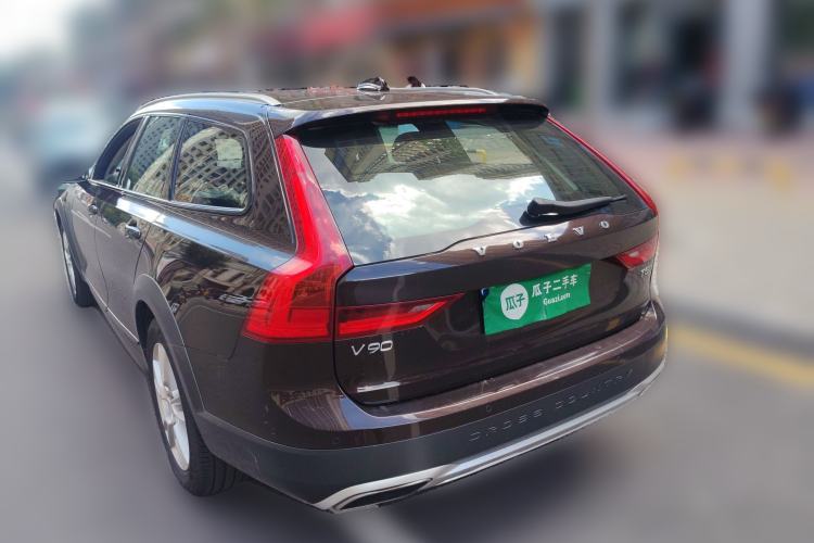 Used Volvo V90 2017 Cross Country T5 AWD Smart Range Edition Rear Left 45 Deg