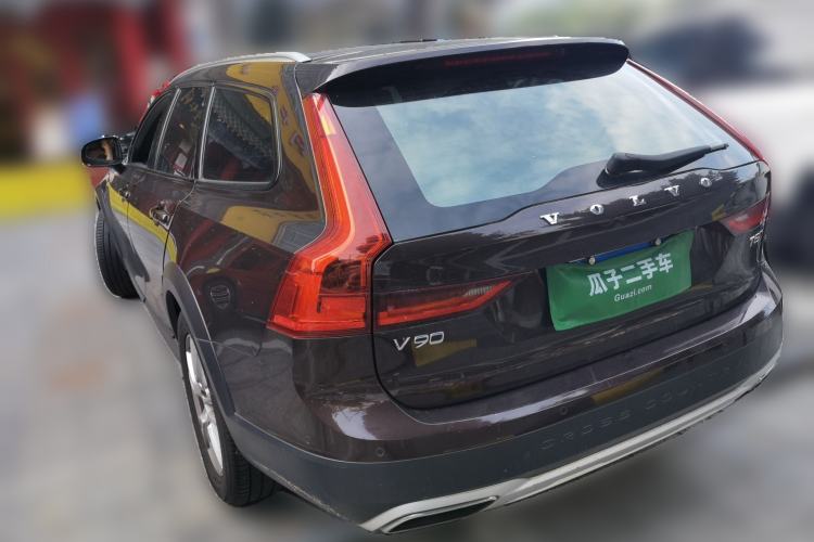 Used Volvo V90 2017 Cross Country T5 AWD Smart Range Edition Rear Left 45 Deg