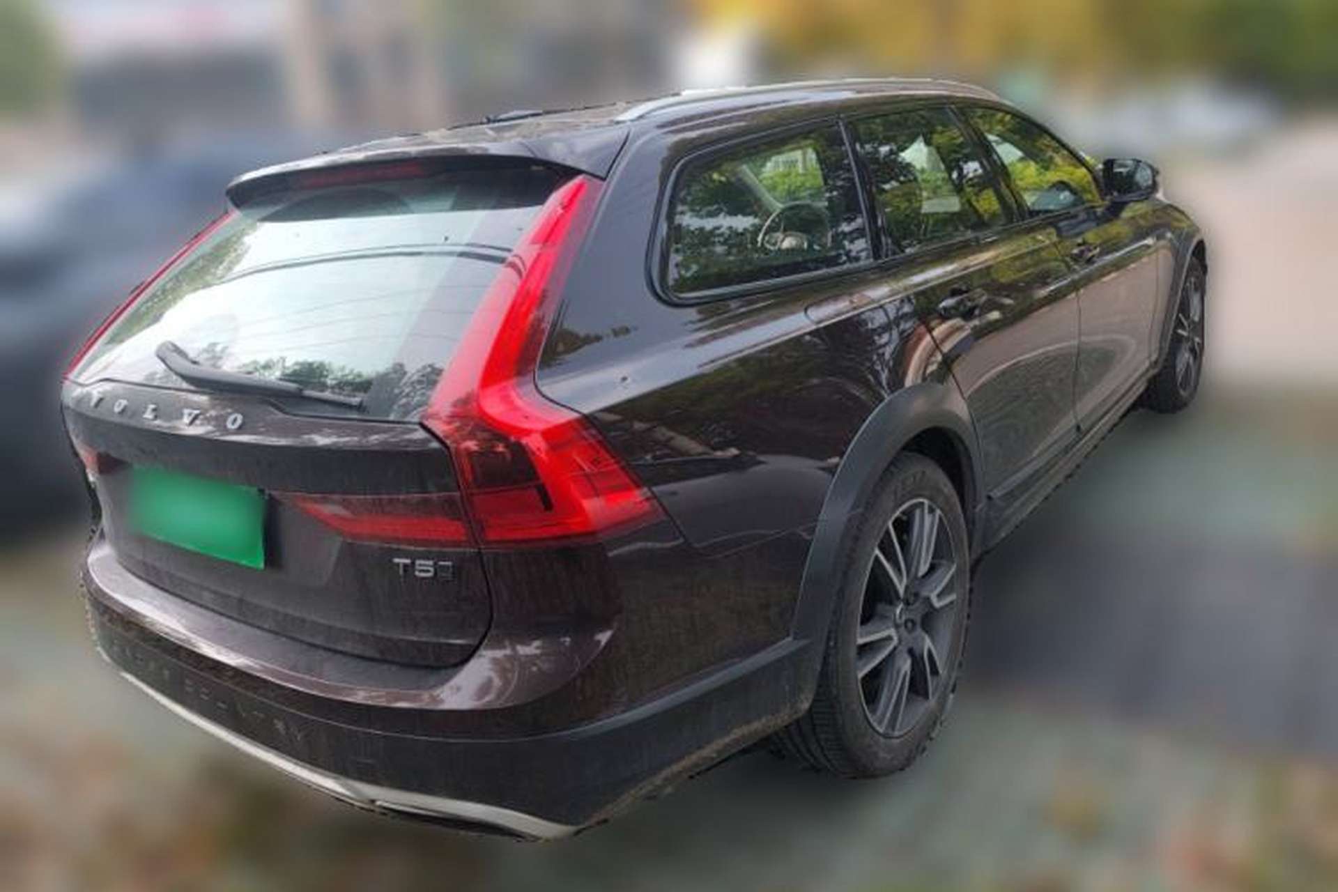 Used Volvo V90 2017 Cross Country T5 AWD Prestige Edition Rear Right 45 Deg