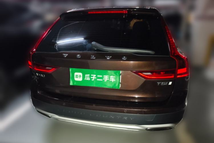 Used Volvo V90 2017 Cross Country T5 AWD Smart Range Edition Rear