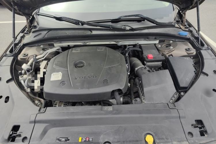 Used Volvo V90 2017 Cross Country T5 AWD Smart Range Edition Engine Bay
