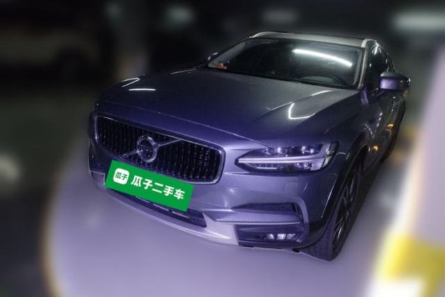 Used Volvo V90 2017 Cross Country T5 AWD Prestige Edition