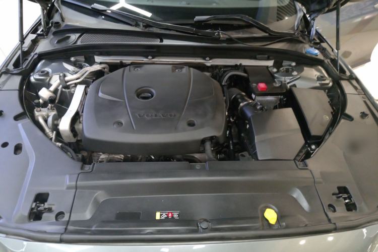 Used Volvo V90 2017 Cross Country T5 AWD Smart Range Edition Engine Bay