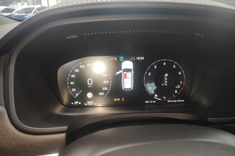 Used Volvo V90 2017 Cross Country T5 AWD Prestige Edition Instrument Cluster