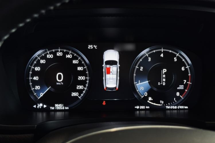 Used Volvo V90 2017 Cross Country T5 AWD Prestige Edition Instrument Cluster
