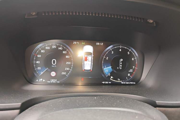 Used Volvo V90 2017 Cross Country T5 AWD Prestige Edition Instrument Cluster