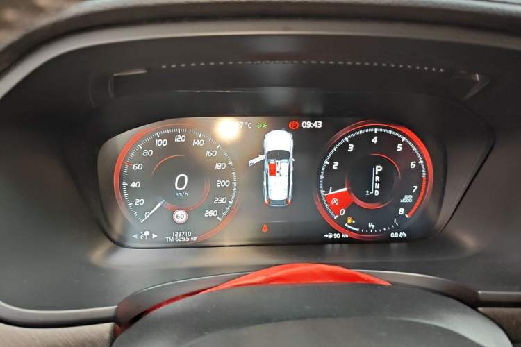 Used Volvo V90 2017 Cross Country T5 AWD Prestige Edition Instrument Cluster