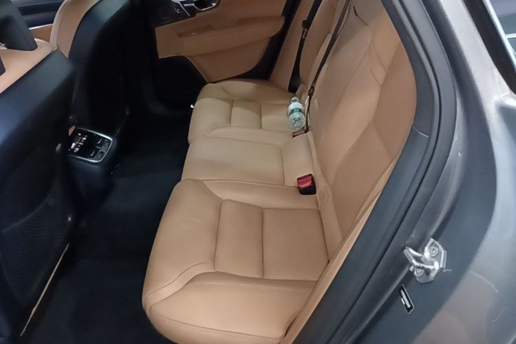 Used Volvo V90 2017 Cross Country T5 AWD Prestige Edition Left Rear Seat