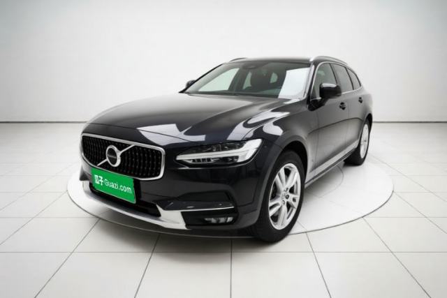 Volvo V90 2017 Cross Country T5 AWD Smart Range Edition с пробегом