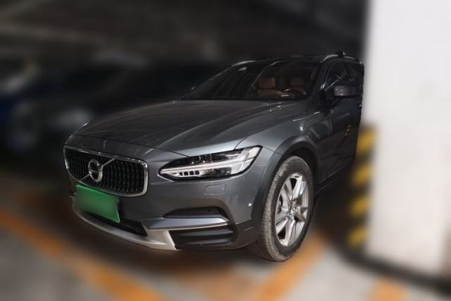 Used Volvo V90 2017 Cross Country T5 AWD Smart Range Edition