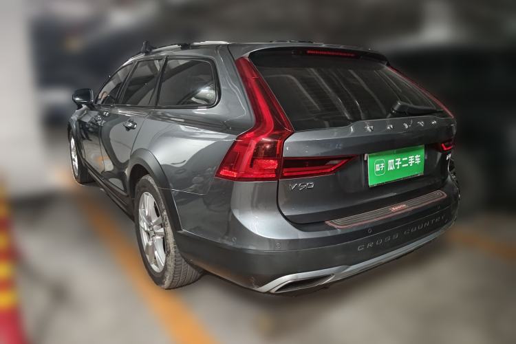 Used Volvo V90 2017 Cross Country T5 AWD Smart Range Edition Rear Left 45 Deg