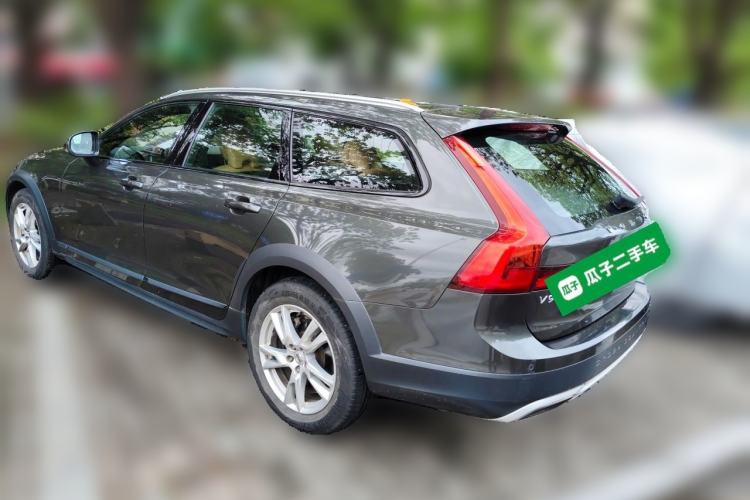 Used Volvo V90 2017 Cross Country T5 AWD Smart Range Edition Rear Left 45 Deg