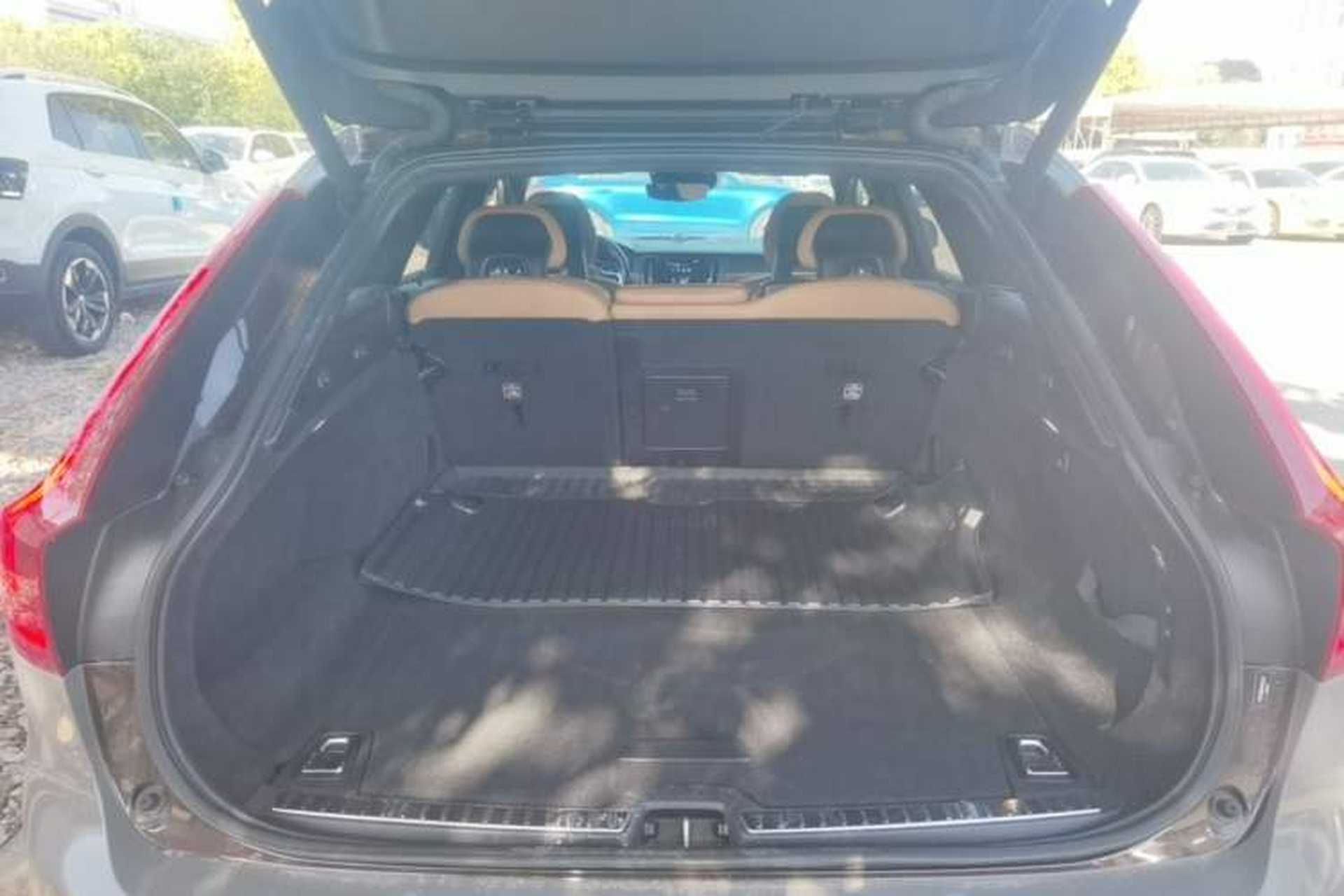Used Volvo V90 2017 Cross Country T5 AWD Prestige Edition Trunk