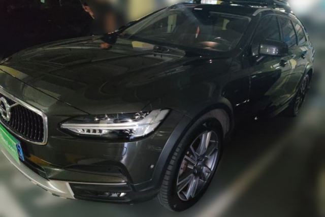 Used Volvo V90 2017 Cross Country T5 AWD Prestige Edition