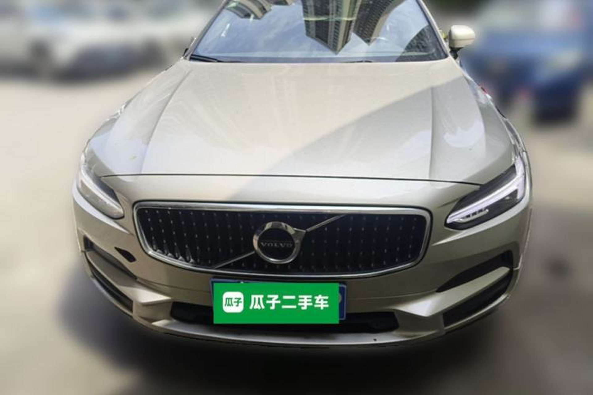 Used Volvo V90 2017 Cross Country T5 AWD Smart Range Edition Front