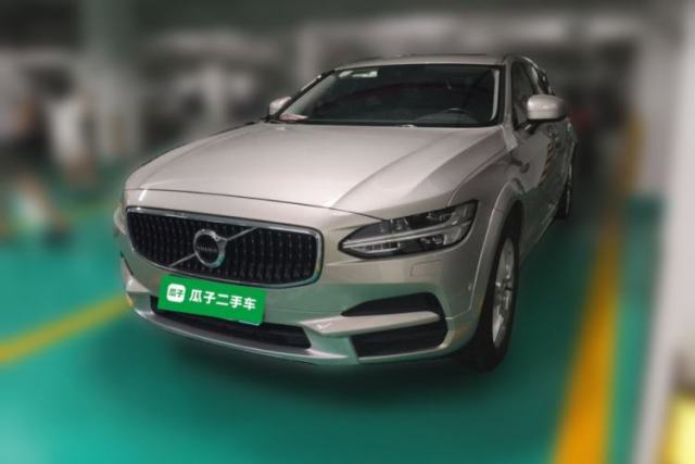 Used Volvo V90 2017 Cross Country T5 AWD Smart Range Edition