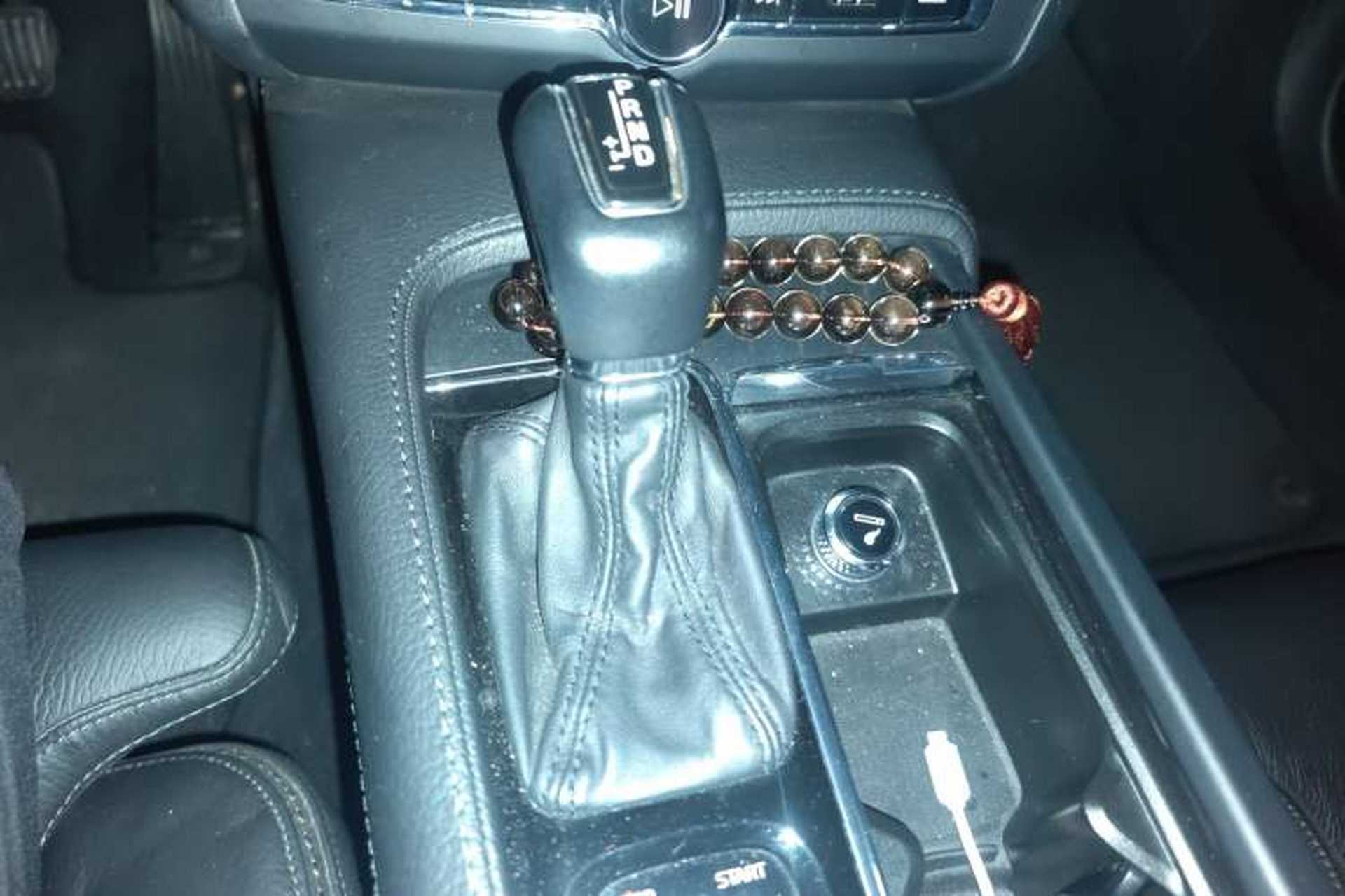Used Volvo V90 2017 Cross Country T5 AWD Smart Range Edition Gear Lever