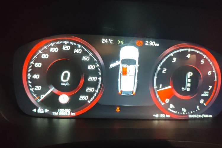 Used Volvo V90 2017 Cross Country T5 AWD Prestige Edition Instrument Cluster