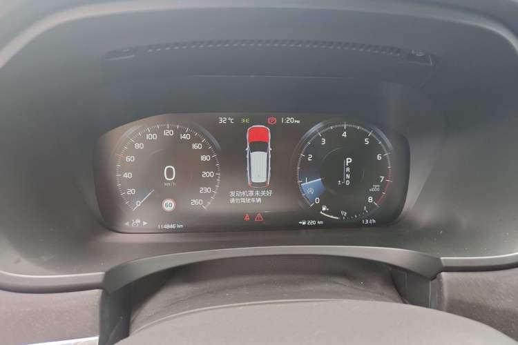 Used Volvo V90 2017 Cross Country T5 AWD Smart Range Edition Odometer Close Up