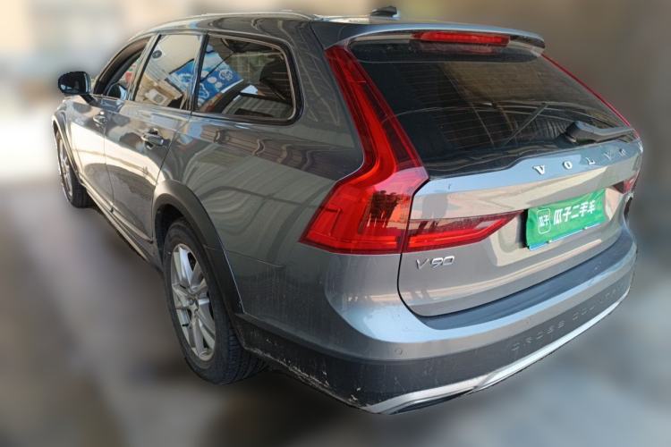Used Volvo V90 2017 Cross Country T5 AWD Smart Range Edition Rear Left 45 Deg