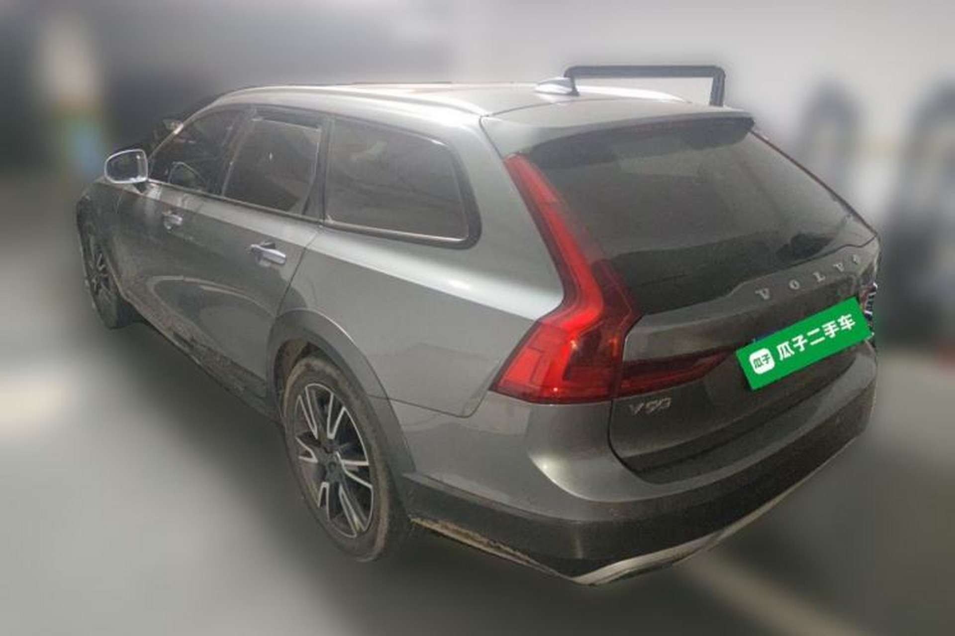 Used Volvo V90 2017 Cross Country T5 AWD Prestige Edition Rear Left 45 Deg