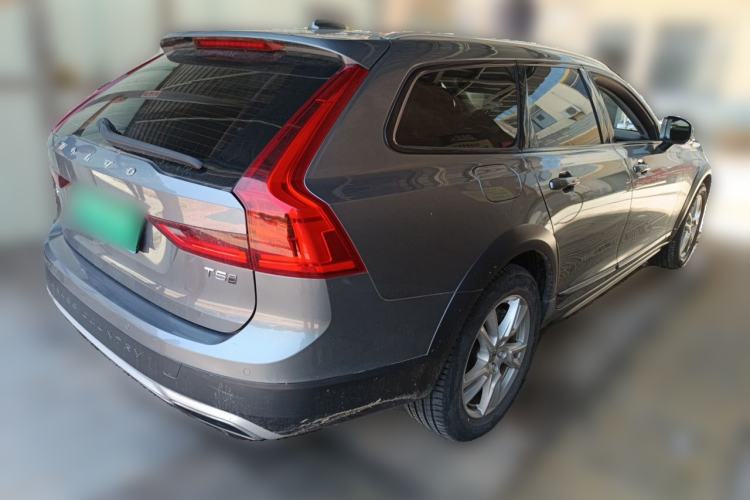 Used Volvo V90 2017 Cross Country T5 AWD Smart Range Edition Rear Right 45 Deg