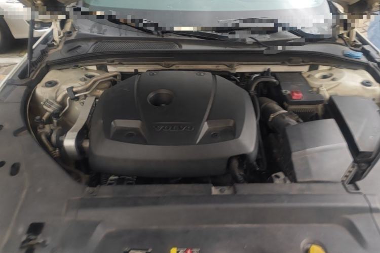 Used Volvo V90 2017 Cross Country T5 AWD Smart Range Edition Engine Bay
