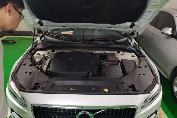 Used Volvo V90 2017 Cross Country T5 AWD Prestige Edition Engine Bay