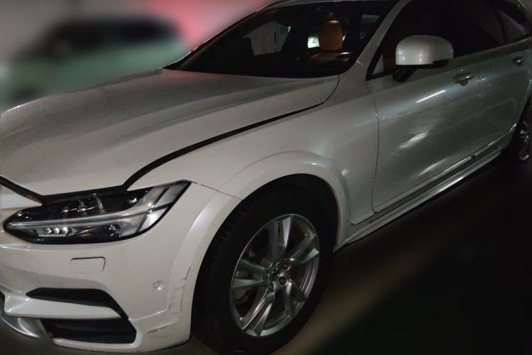 Used Volvo V90 2017 Cross Country T5 AWD Smart Range Edition Guazi used car, China used car export, Used car for sale, Used  cars, Cheapest cars for sale
