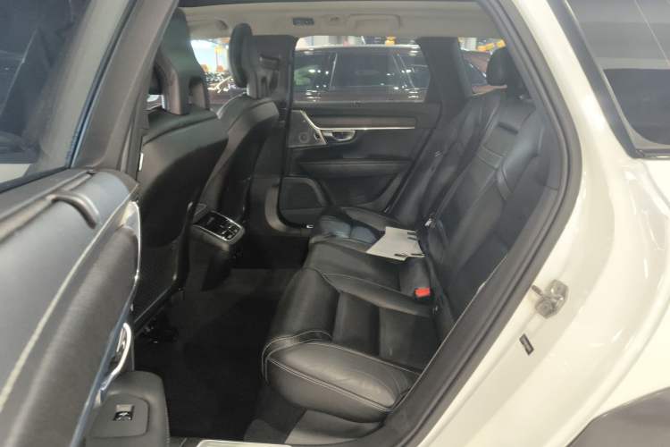Used Volvo V90 2017 Cross Country T5 AWD Prestige Edition Left Rear Seat