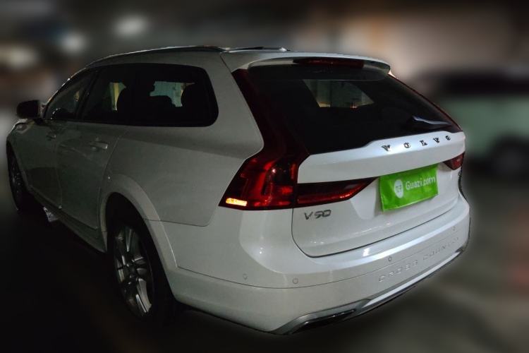 Used Volvo V90 2017 Cross Country T5 AWD Smart Range Edition Rear Left 45 Deg