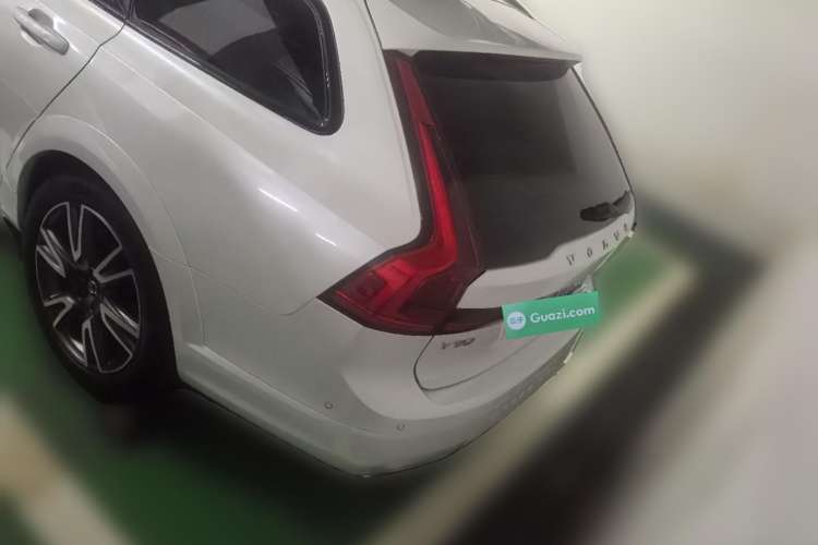 Used Volvo V90 2017 Cross Country T5 AWD Prestige Edition Rear