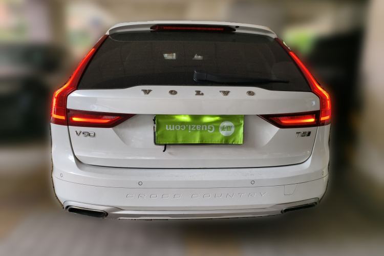 Used Volvo V90 2017 Cross Country T5 AWD Prestige Edition Rear
