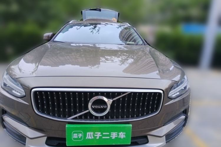 Used Volvo V90 2018 Cross Country T5 AWD Volvo Ocean Race Front