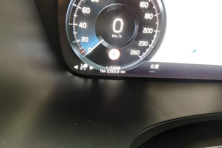 Used Volvo V90  Odometer Close Up