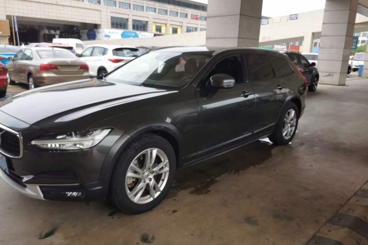 Used Volvo V90 2019 Cross Country T5 AWD Smart Range Version China V Standard Exterior 3