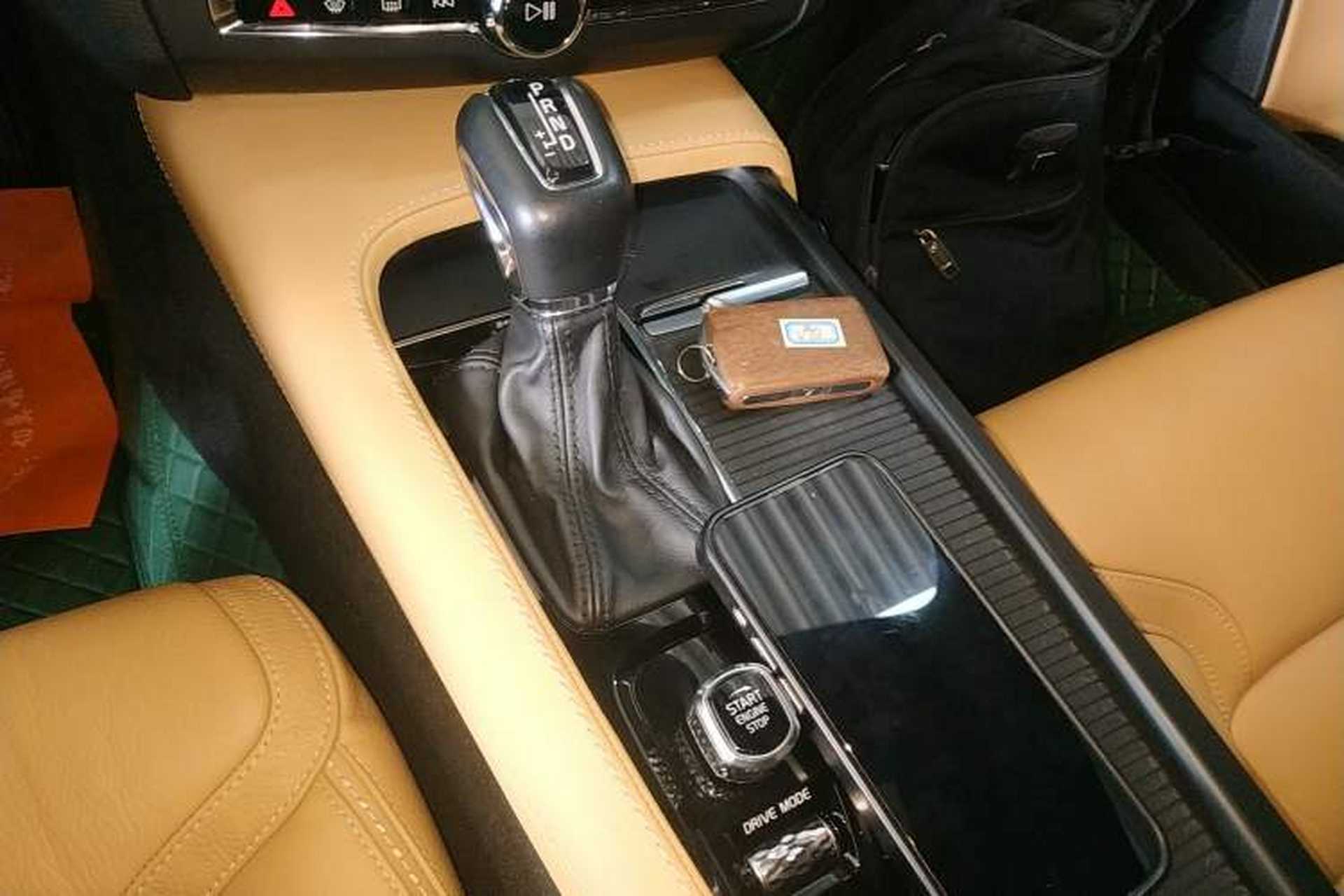 Used Volvo V90 2019 Cross Country T5 AWD Smart Range Version China V Standard Gear Lever